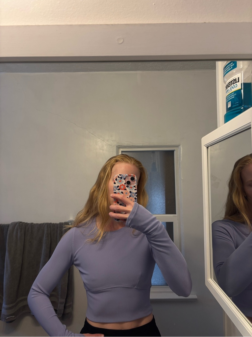 Women’s Lavender Long-Sleeve Crop Top - Slim Fit